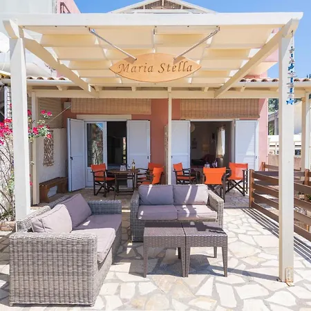 Semesterbostad Glorious Sunset & Sea View Mariastella 4 *